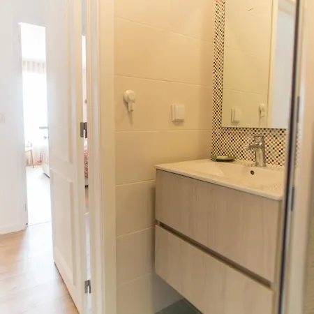 Matosinhos Beachside By Portocityhosts Apartment *